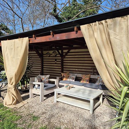 Le Mas Des Cerisiers Jacuzzi Et Sauna Inclus Pour Tous Les Logements Avinhão Exterior foto