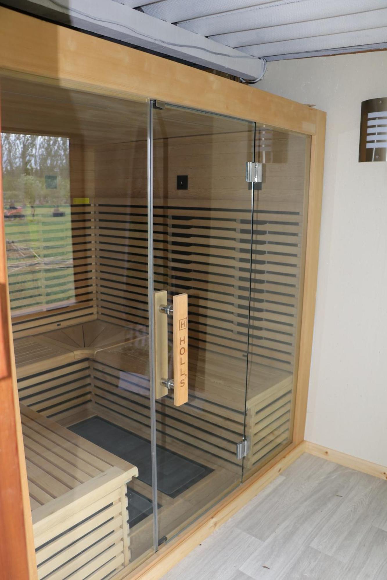 Le Mas Des Cerisiers Jacuzzi Et Sauna Inclus Pour Tous Les Logements Avinhão Exterior foto