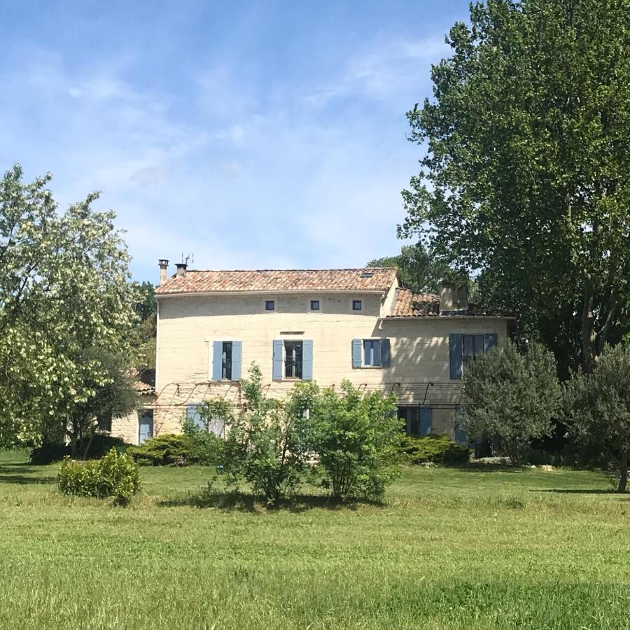 Le Mas Des Cerisiers Jacuzzi Et Sauna Inclus Pour Tous Les Logements Avinhão Exterior foto