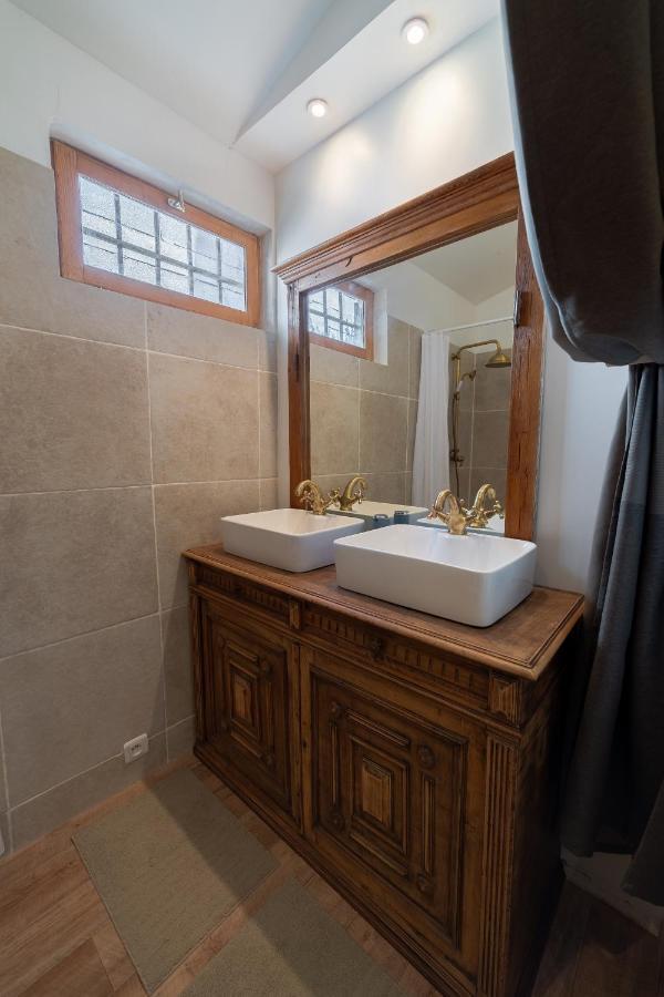 Le Mas Des Cerisiers Jacuzzi Et Sauna Inclus Pour Tous Les Logements Avinhão Exterior foto